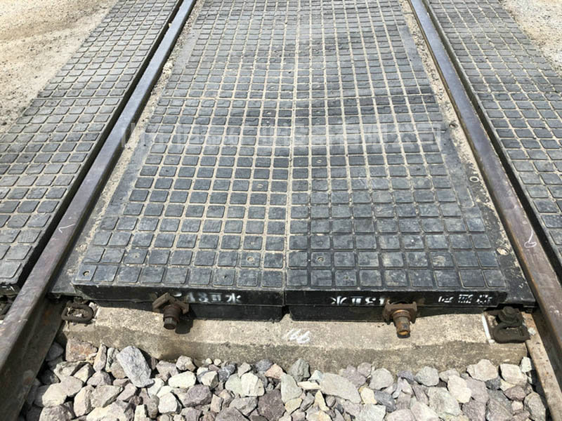 p43铁路橡胶道口板2